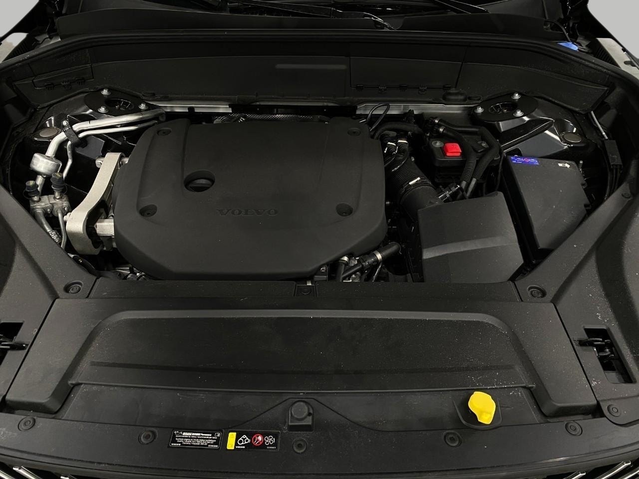 2026 Volvo XC90 Plus - Photo 48