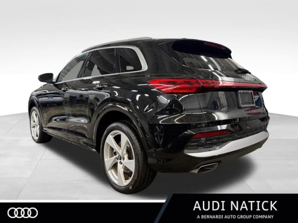 Certified 2025 Audi Q5 2.0T Premium Plus SUV