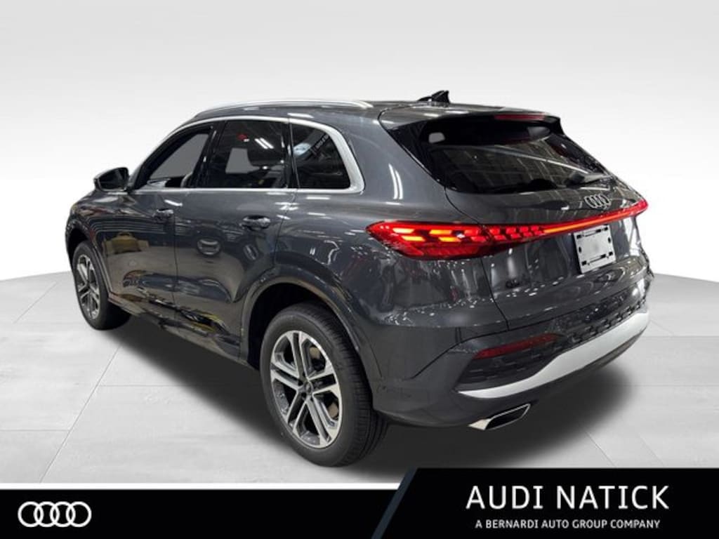 New 2026 Audi Q5 2.0T Premium SUV