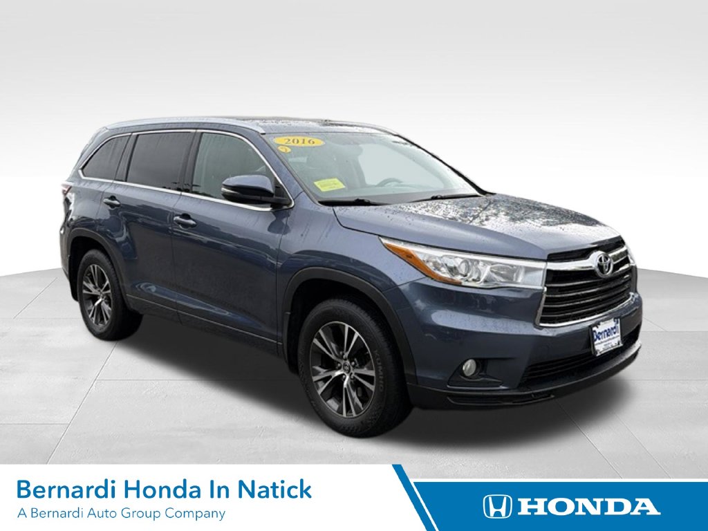 Used 2016 Toyota Highlander XLE V6 SUV