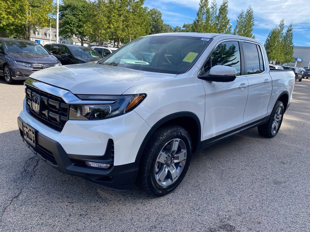 New 2026 Honda Ridgeline RTL Truck Crew Cab