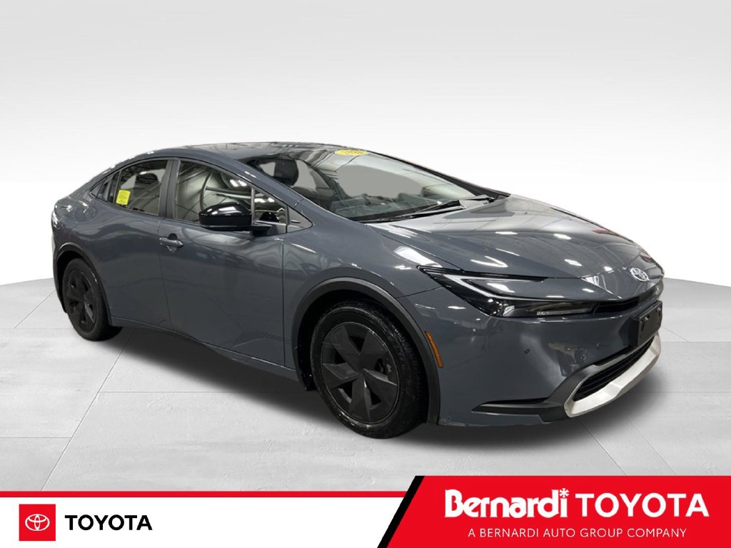  Toyota Prius Prime