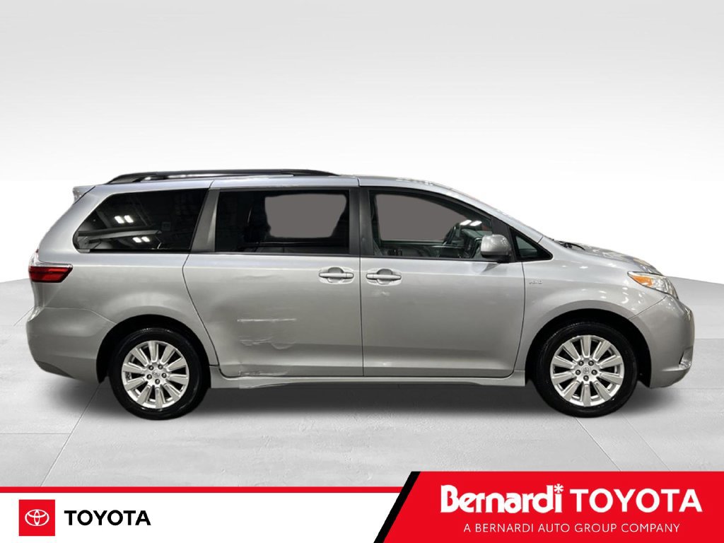 Used 2017 Toyota Sienna LE 7 Passenger Van