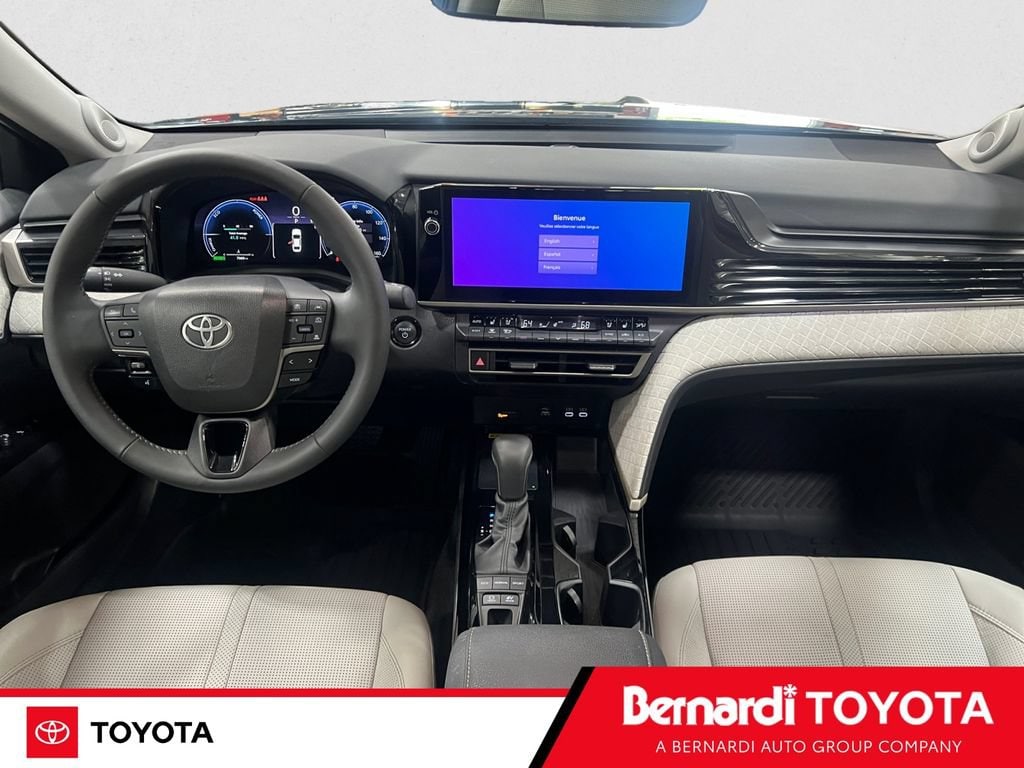 Used 2025 Toyota Camry XLE Sedan