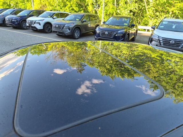 2026 Nissan Sentra SV - Photo 6