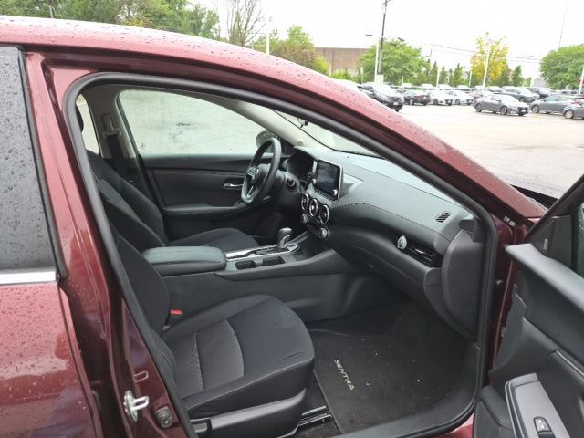 2023 Nissan Sentra SV - Photo 10