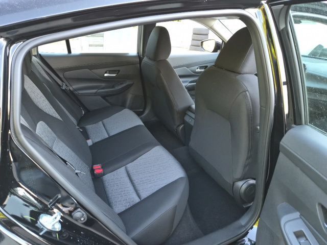 2026 Nissan Sentra SV - Photo 9