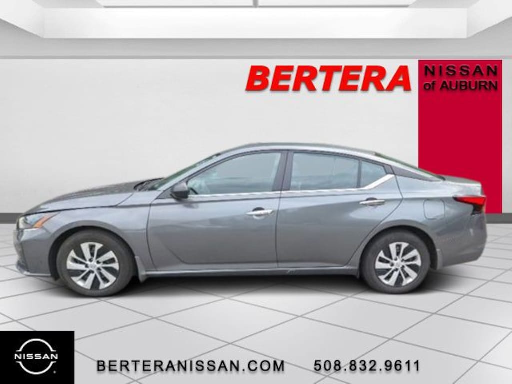 Used 2024 Nissan Altima 2.5 S Sedan