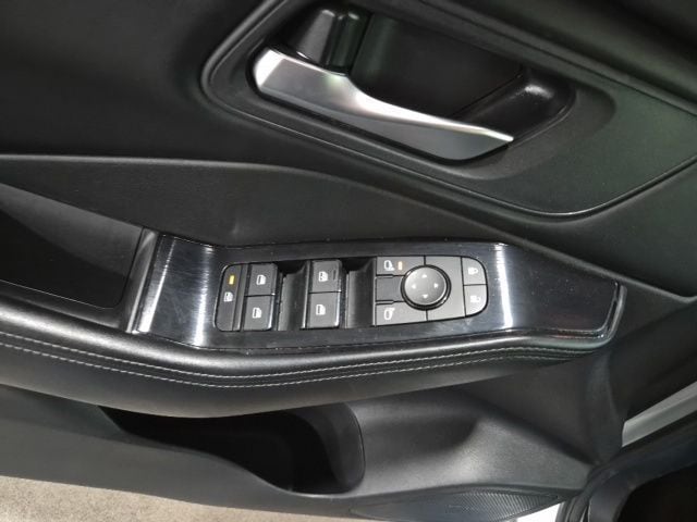 2024 Nissan Rogue SV - Photo 16
