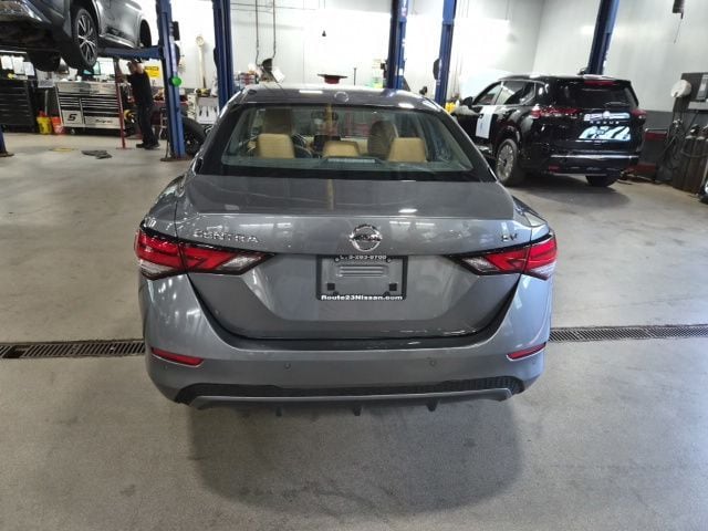 2023 Nissan Sentra SV - Photo 6