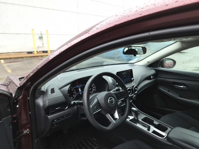 2023 Nissan Sentra SV - Photo 13