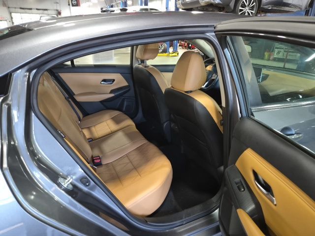 2023 Nissan Sentra SV - Photo 13