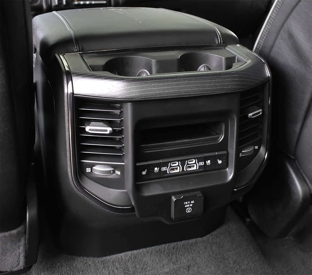 2024 RAM Ram 1500 Pickup Limited - Photo 11