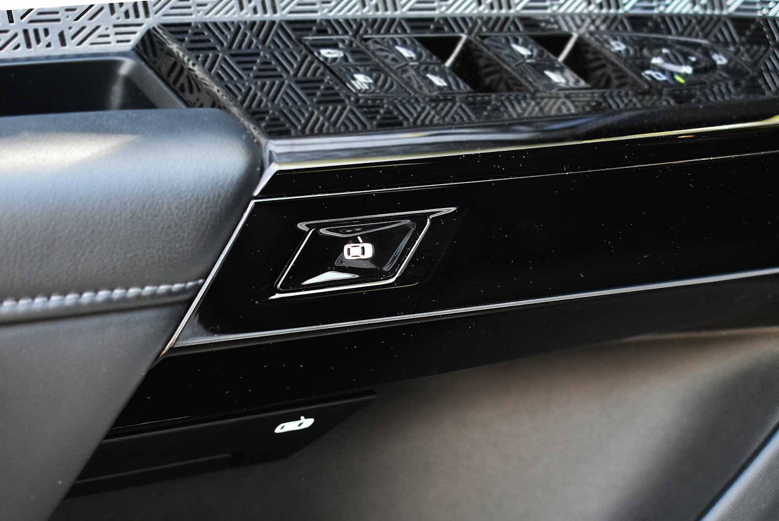 2024 BMW 7 Series 760i - Photo 34