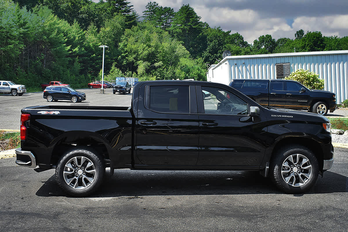 2026 Chevrolet Silverado 1500 LT - Photo 6