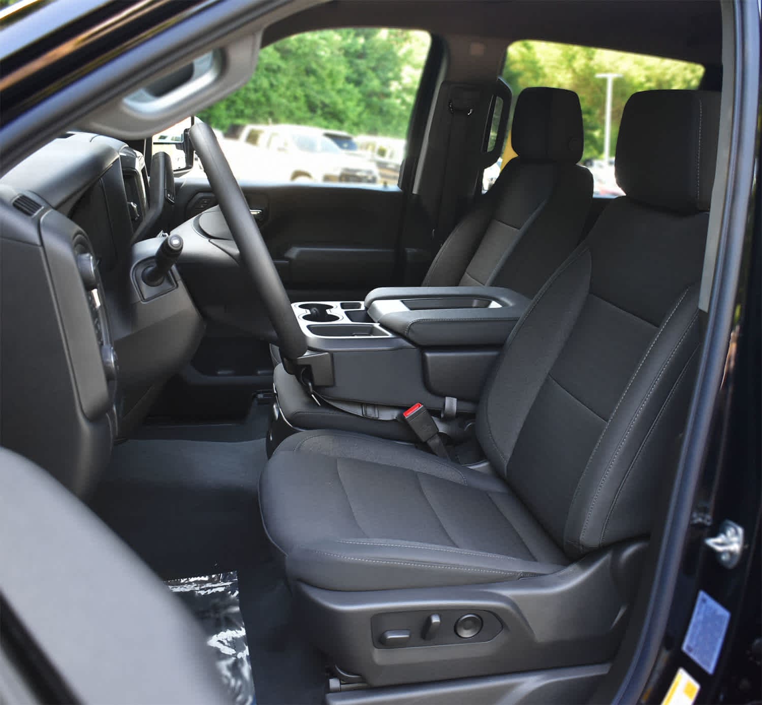 2026 Chevrolet Silverado 2500 HD Custom - Photo 9