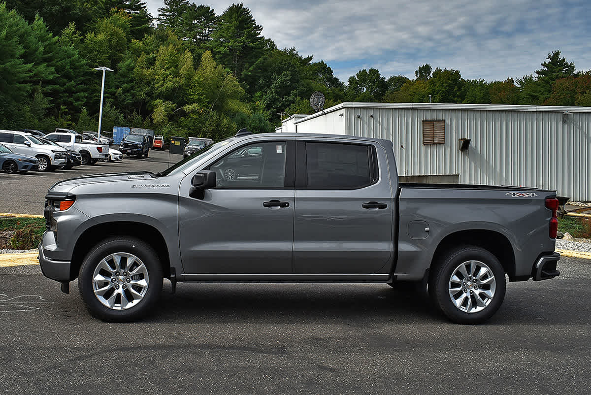 New 2026 Chevrolet Silverado 1500 Custom Truck