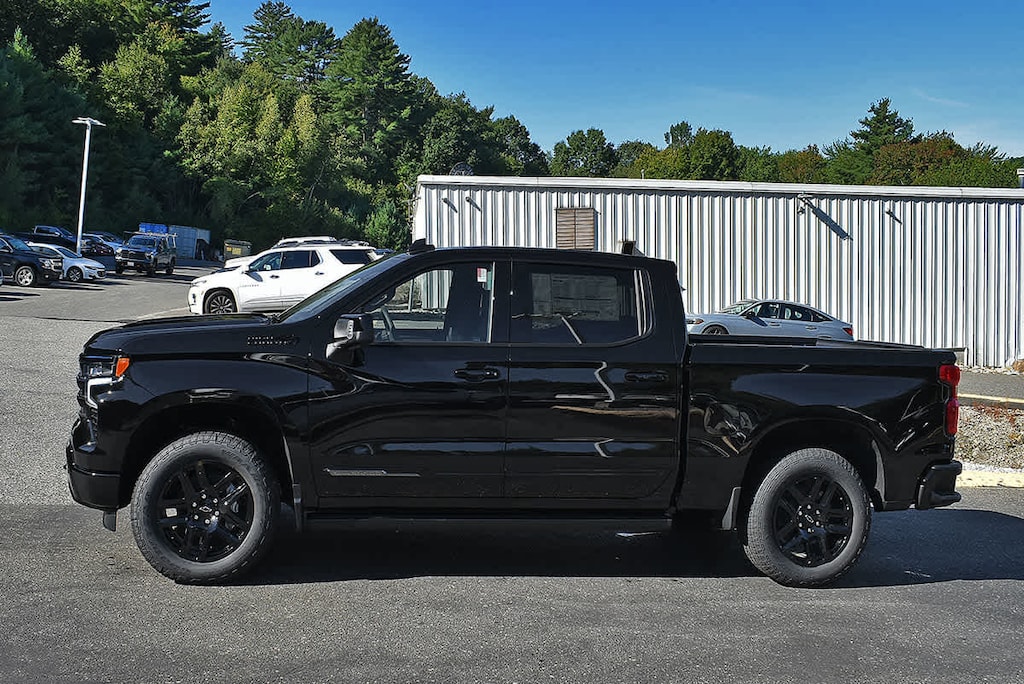New 2026 Chevrolet Silverado 1500 High Country Truck
