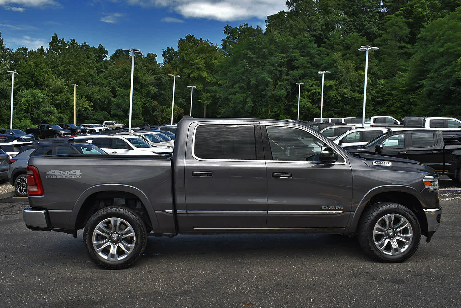 2024 RAM Ram 1500 Pickup Limited - Photo 6