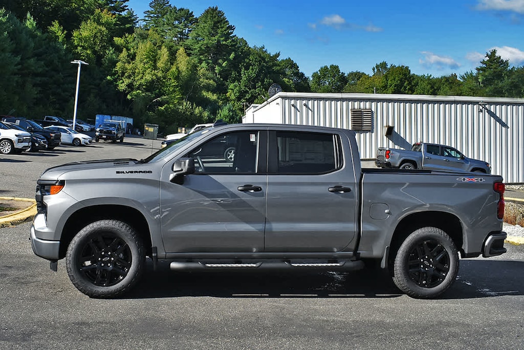 New 2026 Chevrolet Silverado 1500 Custom Truck