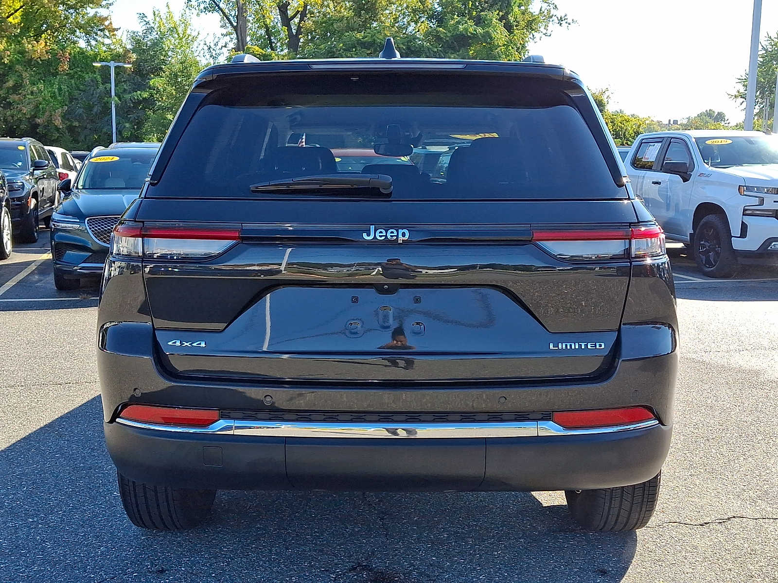Used 2023 Jeep Grand Cherokee Limited SUV