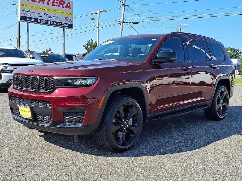 Used 2023 Jeep Grand Cherokee L Altitude SUV