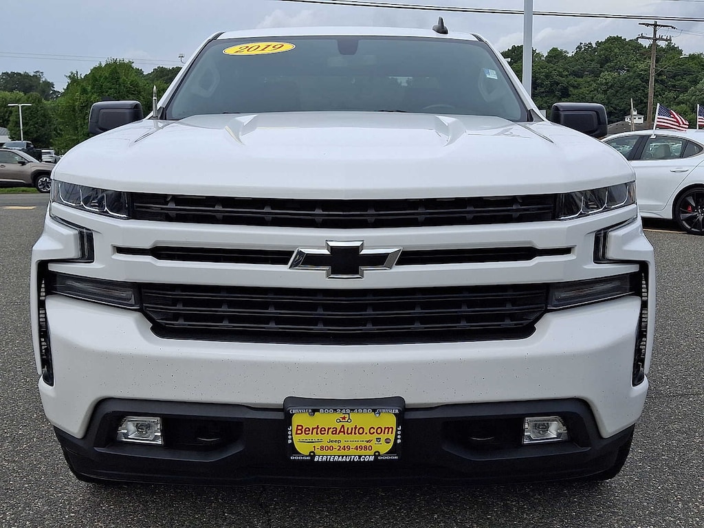 Used 2019 Chevrolet Silverado 1500 RST 4WD Crew Cab 147 Truck