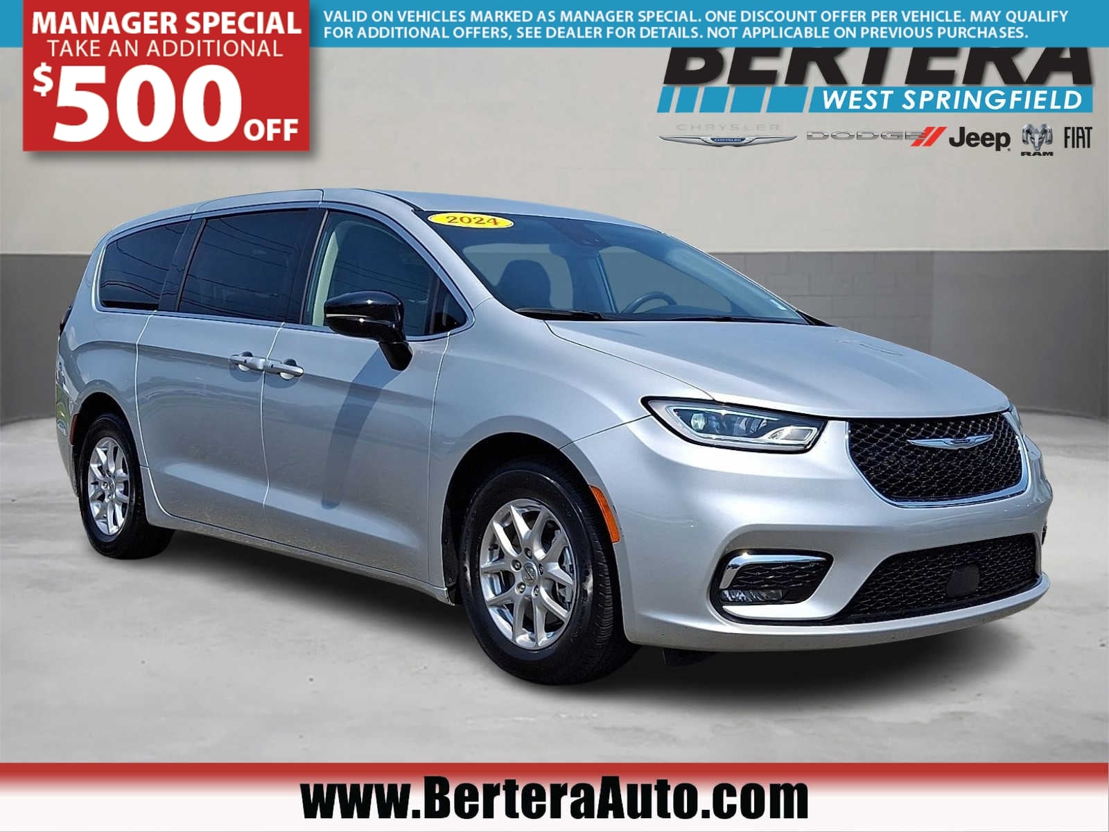 2024 Chrysler Pacifica Touring L