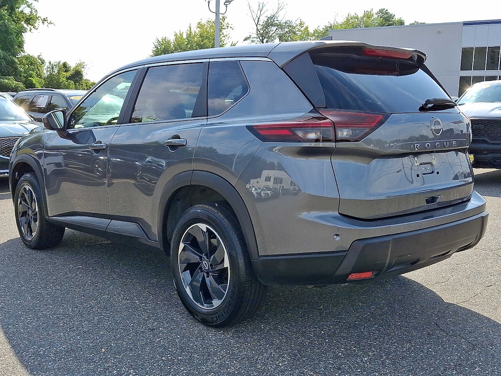 Used 2026 Nissan Rogue SV SUV