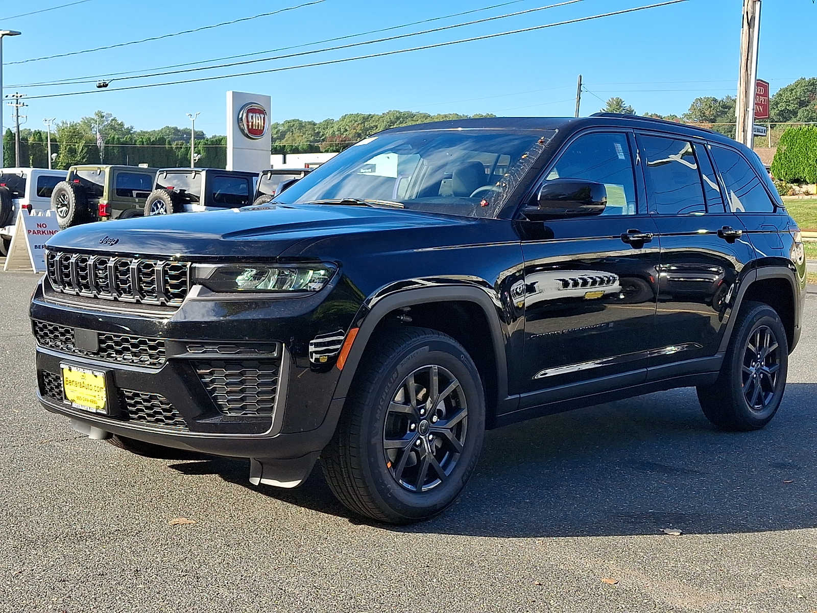New 2027 Jeep Grand Cherokee LAREDO ALTITUDE 4X4 Sport Utility