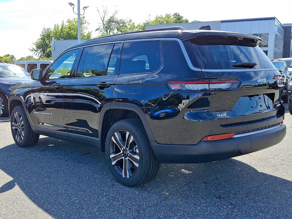 New 2027 Jeep Grand Cherokee L LIMITED 4X4 Sport Utility