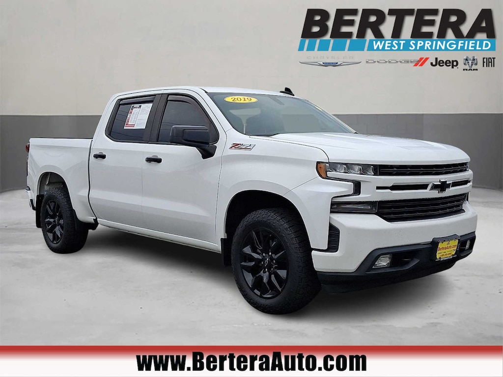 Used 2019 Chevrolet Silverado 1500 RST 4WD Crew Cab 147 Truck