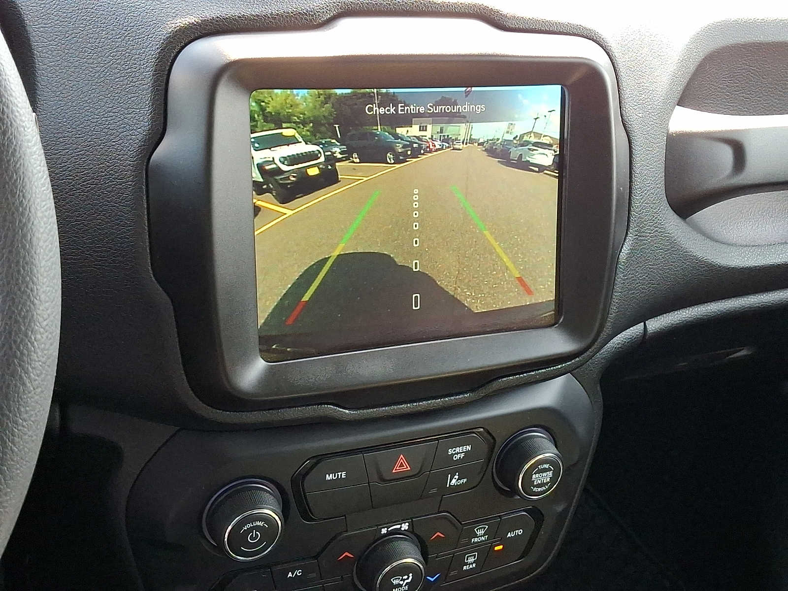 2023 Jeep Renegade Upland - Photo 18
