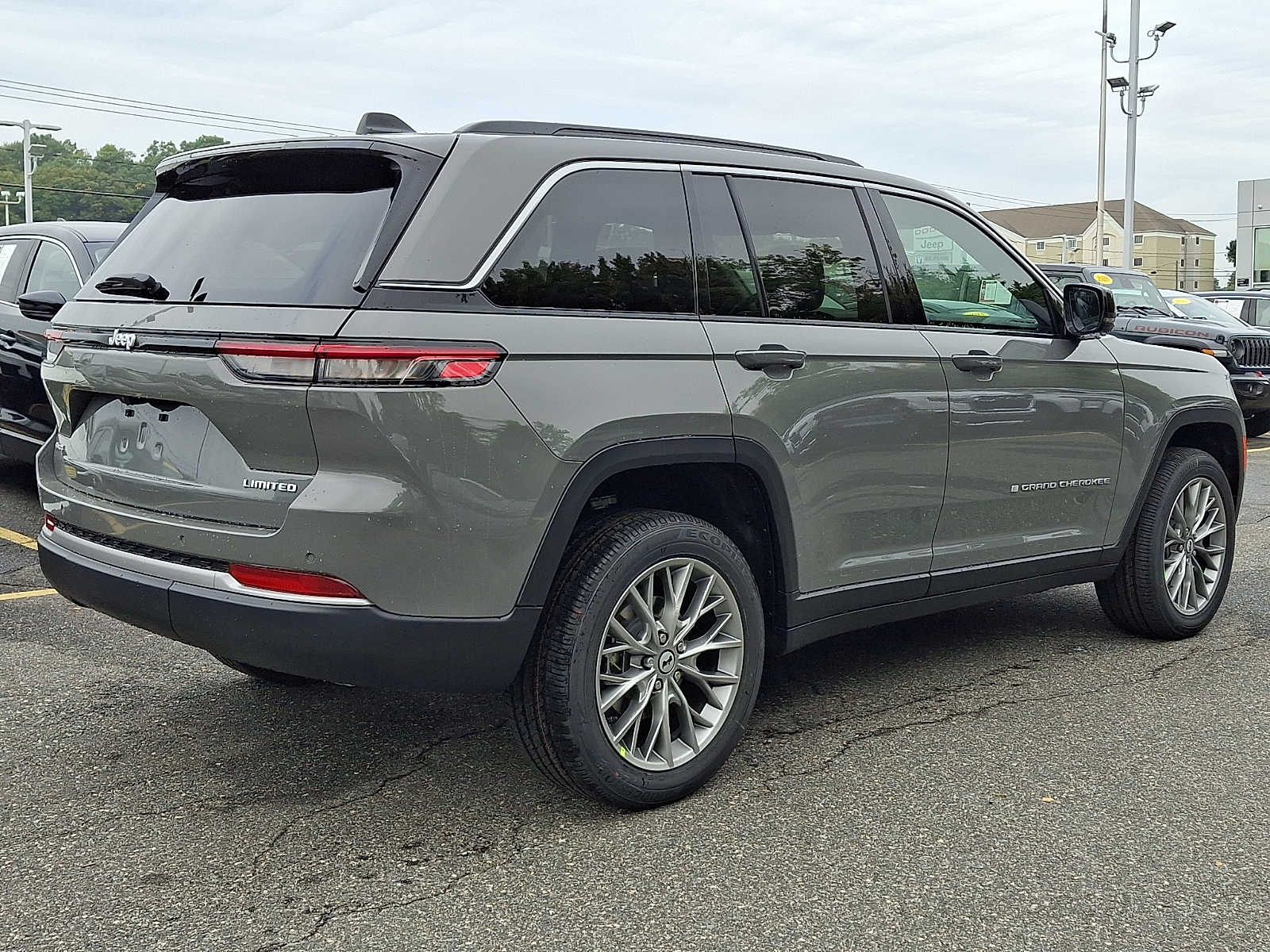 New 2027 Jeep Grand Cherokee LIMITED 4X4 Sport Utility