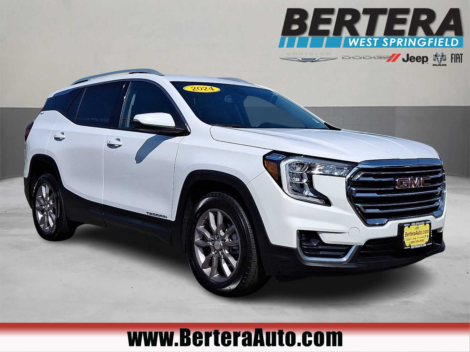 2024 GMC Terrain SLT