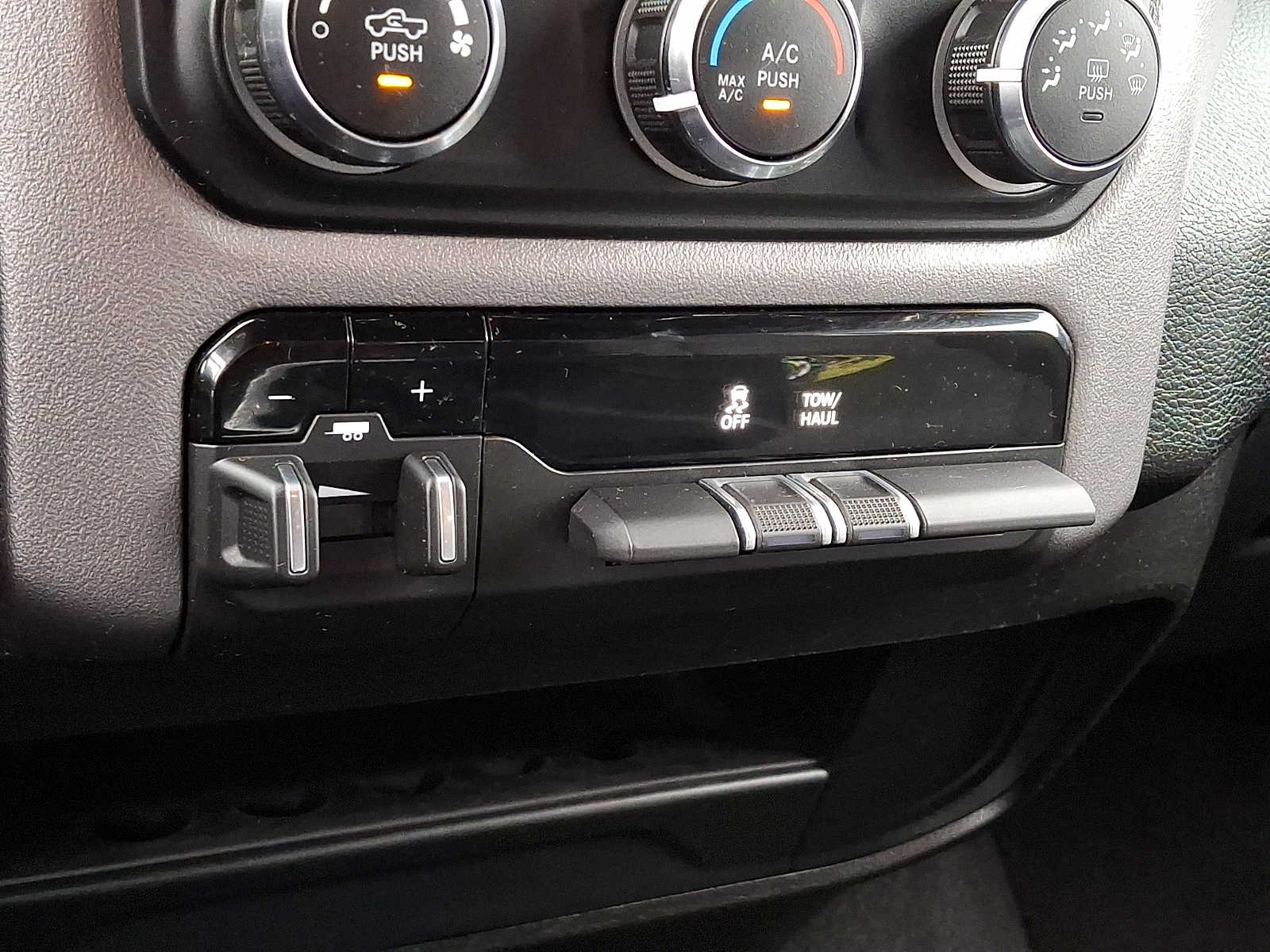 2024 RAM Ram 2500 Pickup Big Horn - Photo 22