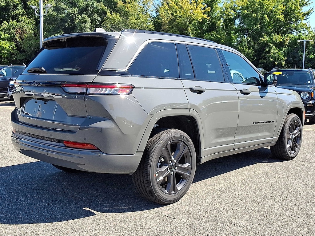 New 2027 Jeep Grand Cherokee Limited Reserve Sport Utility