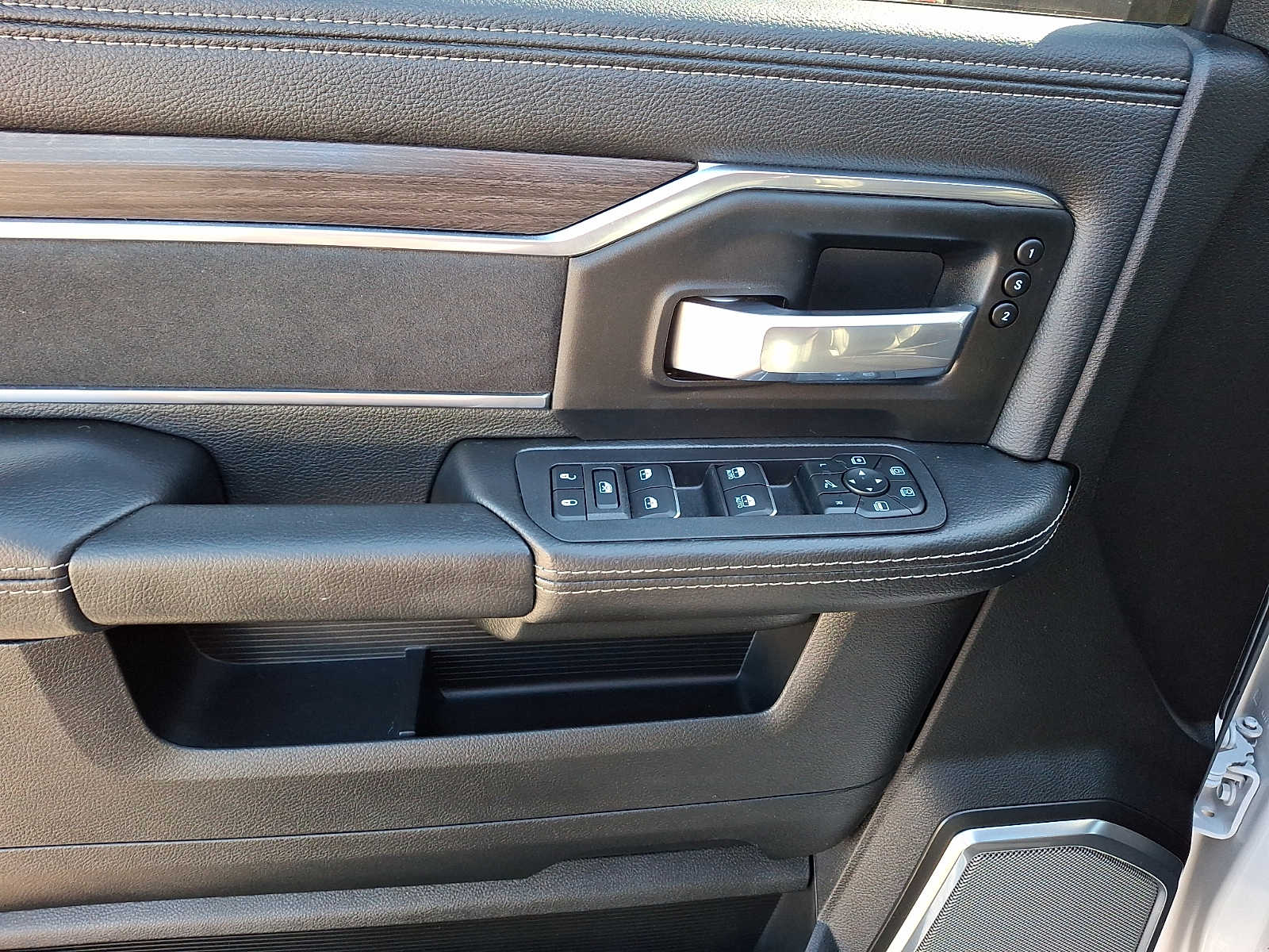 2026 RAM Ram 2500 Pickup Laramie - Photo 13