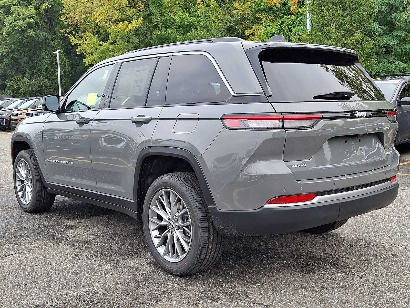 New 2027 Jeep Grand Cherokee LIMITED 4X4 Sport Utility