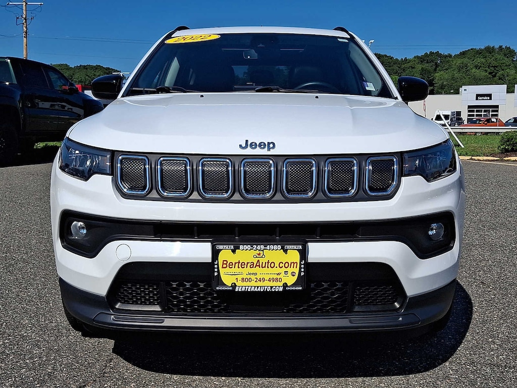 Certified 2022 Jeep Compass Latitude Lux SUV