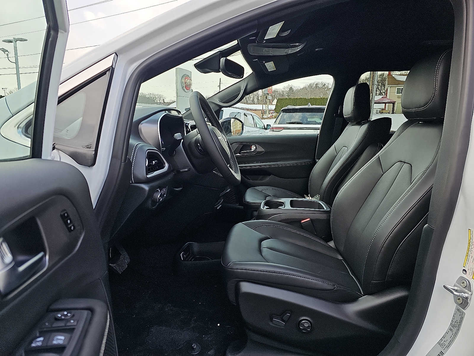 2026 Chrysler Pacifica Select - Photo 9