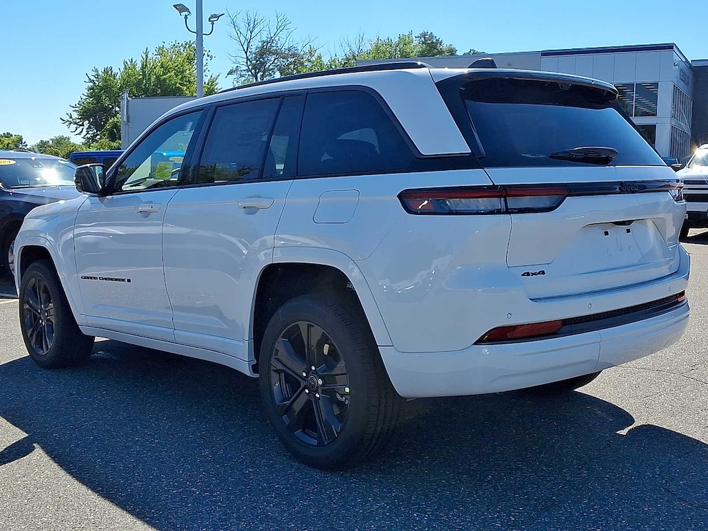 New 2027 Jeep Grand Cherokee Limited Reserve Sport Utility