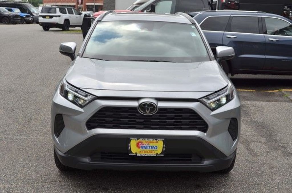 Used 2024 Toyota RAV4 XLE SUV
