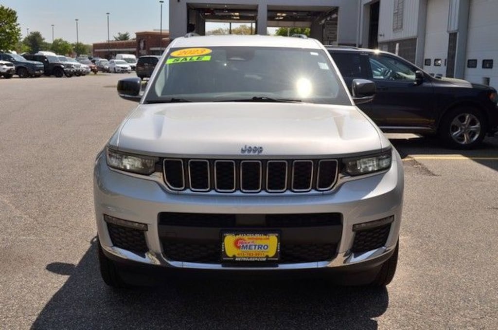 Used 2023 Jeep Grand Cherokee L Limited SUV