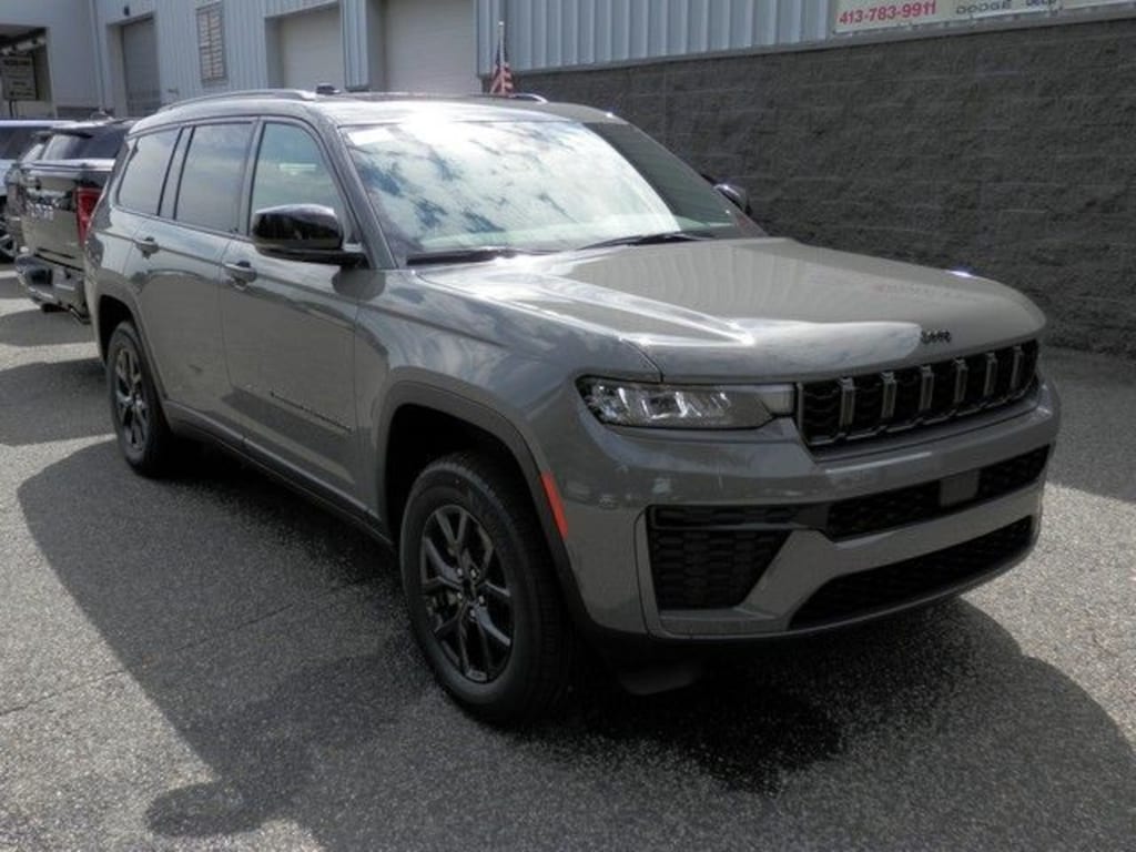 New 2027 Jeep Grand Cherokee L LAREDO ALTITUDE 4X4 Sport Utility