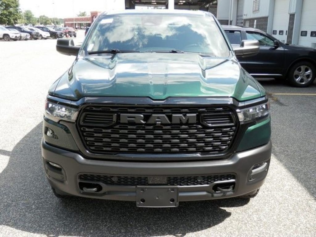 New 2027 Ram 1500 WARLOCK CREW CAB 4X4 5'7 BOX Pickup
