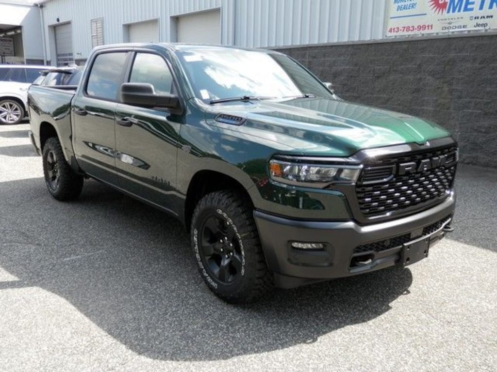 New 2027 Ram 1500 WARLOCK CREW CAB 4X4 5'7 BOX Pickup