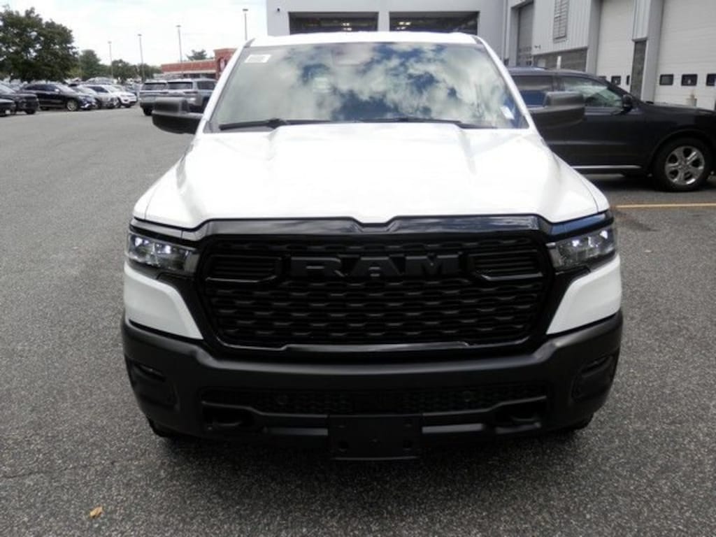 New 2027 Ram 1500 WARLOCK CREW CAB 4X4 5'7 BOX Pickup