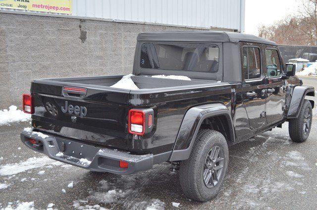 2026 Jeep Gladiator Sport S - Photo 8