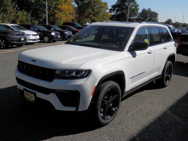 New 2027 Jeep Grand Cherokee LIMITED 4X4 Sport Utility